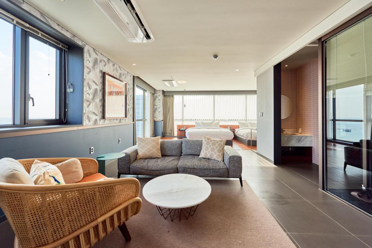 בוסאן Brown Dot Hotel Songjung מראה חיצוני תמונה